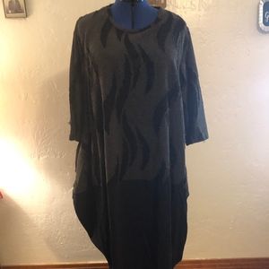 A La Tzarina bracelet sleeve dress, size 2X